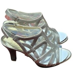Naturalizer Women's Open Toe Elegant Silver Heeled Sandals Shoes Sz 4.5